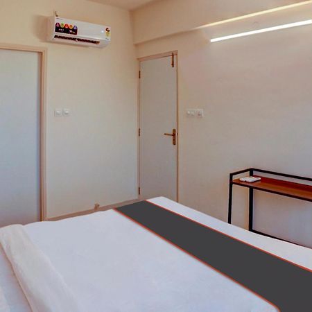 Flagship Santoshi Holiday Home Dabolim Ngoại thất bức ảnh
